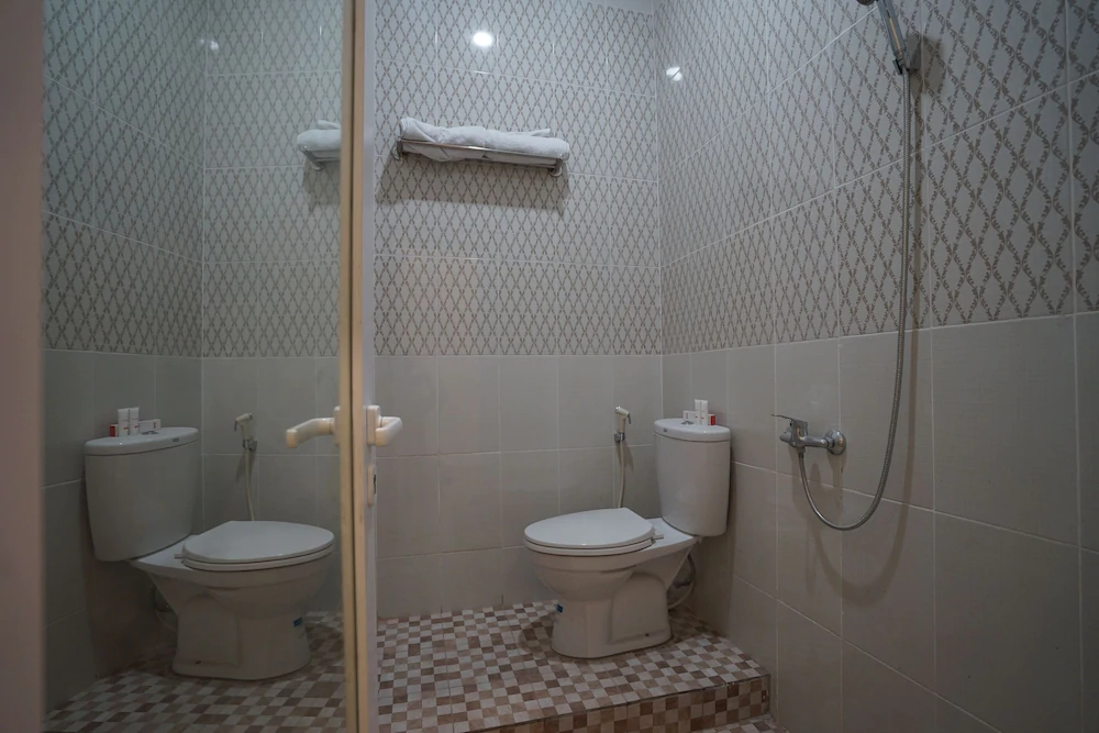 Sans Hotel Max To U Palembang