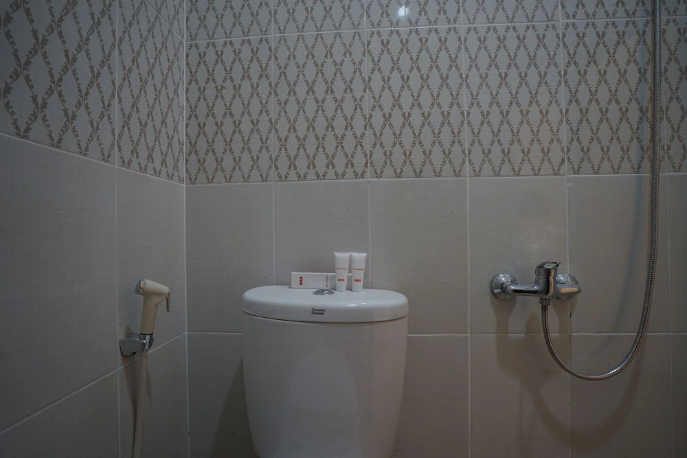 Sans Hotel Max To U Palembang