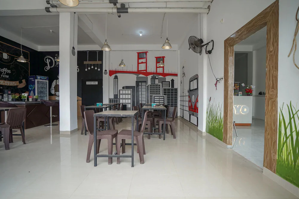 Sans Hotel Max To U Palembang