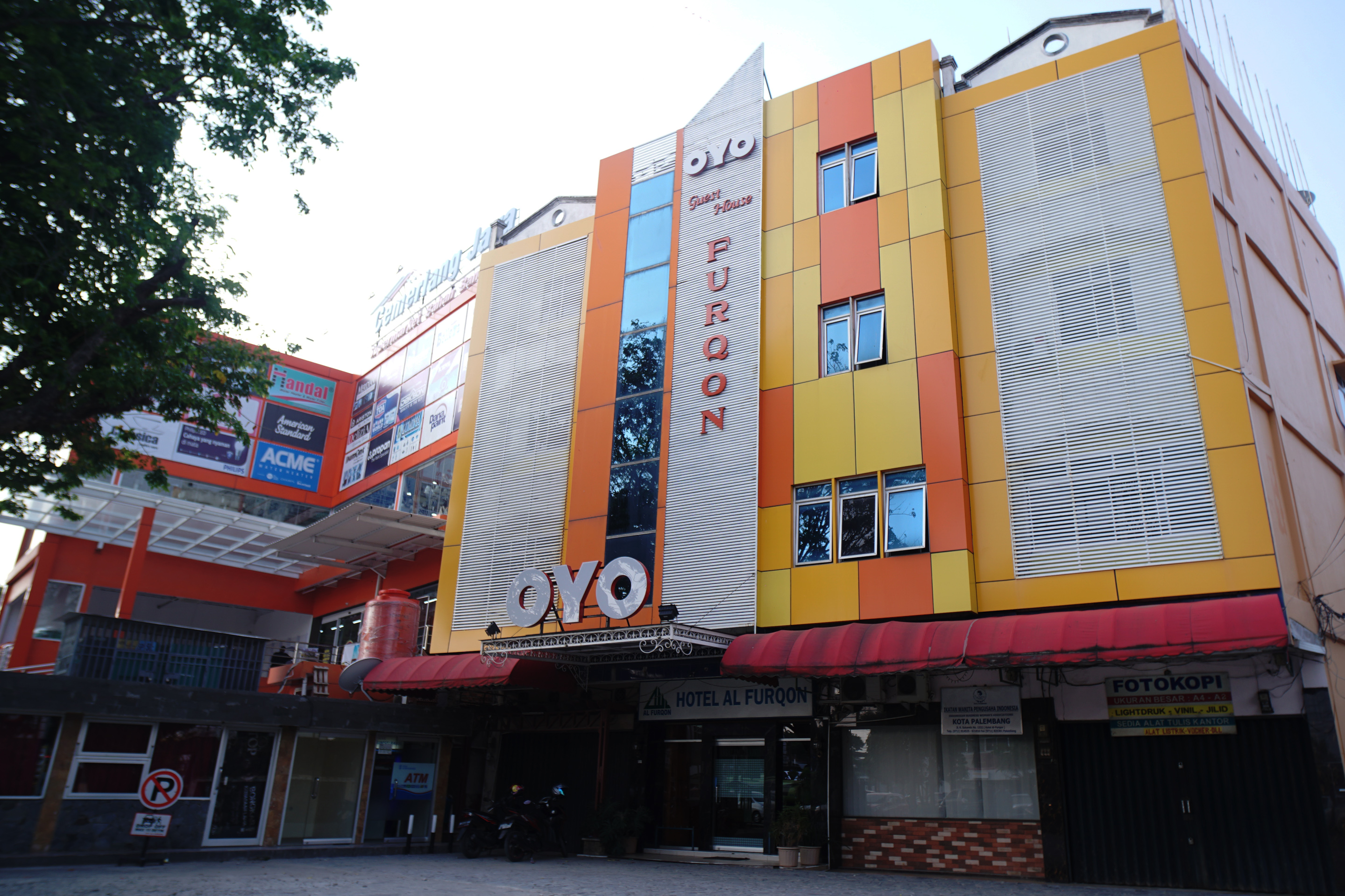 Hotel Al Furqon Syariah by OYO Rooms