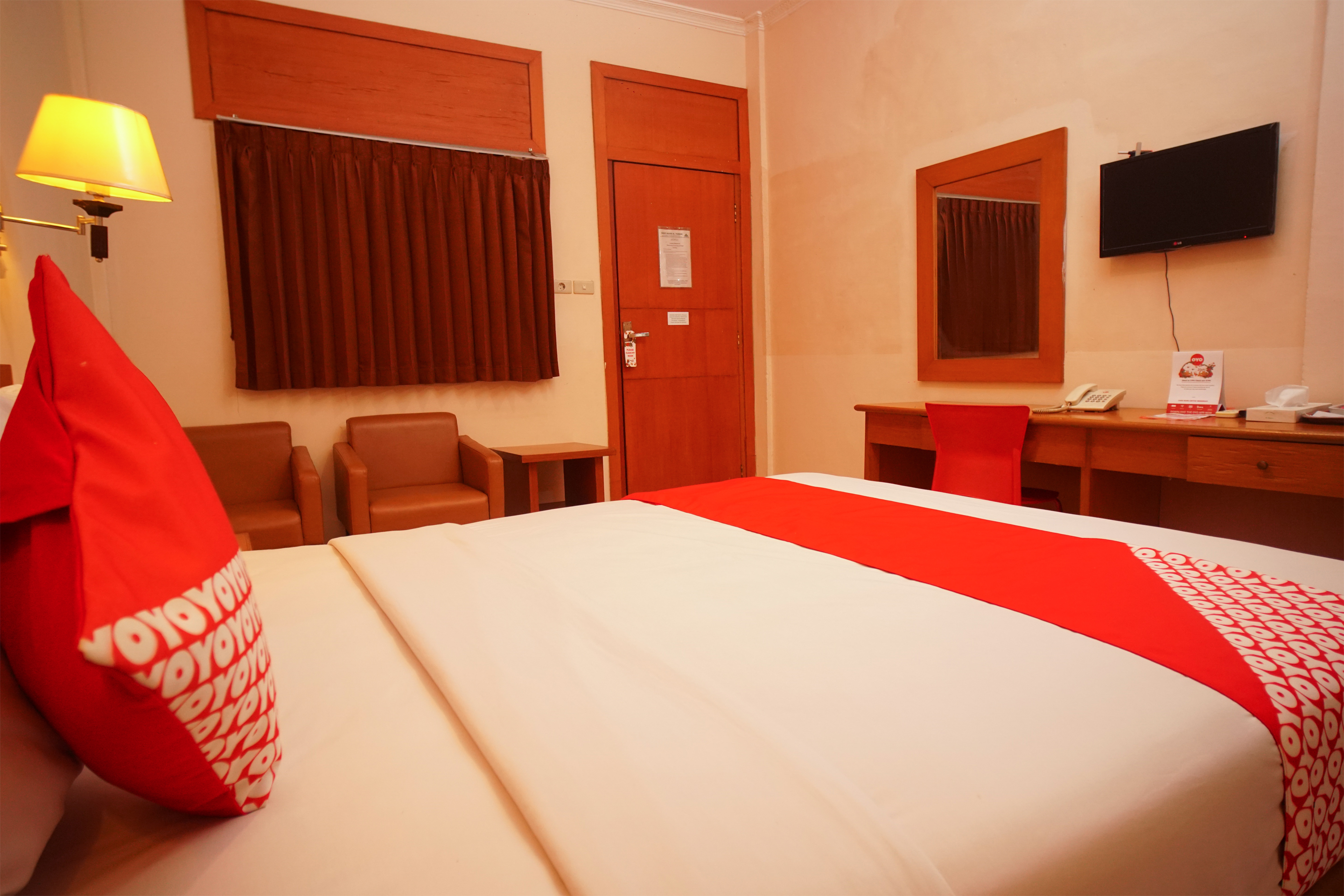 Hotel Al Furqon Syariah by OYO Rooms