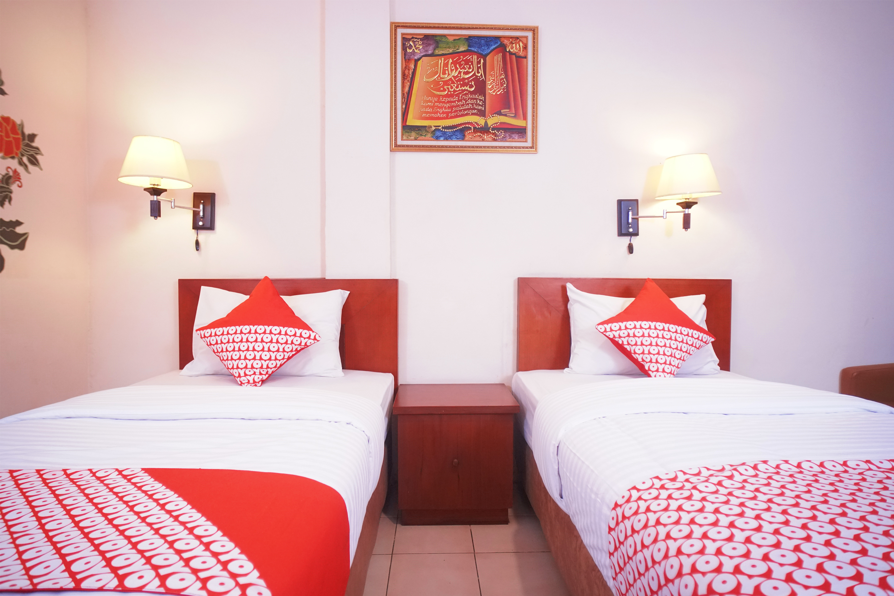 Hotel Al Furqon Syariah by OYO Rooms