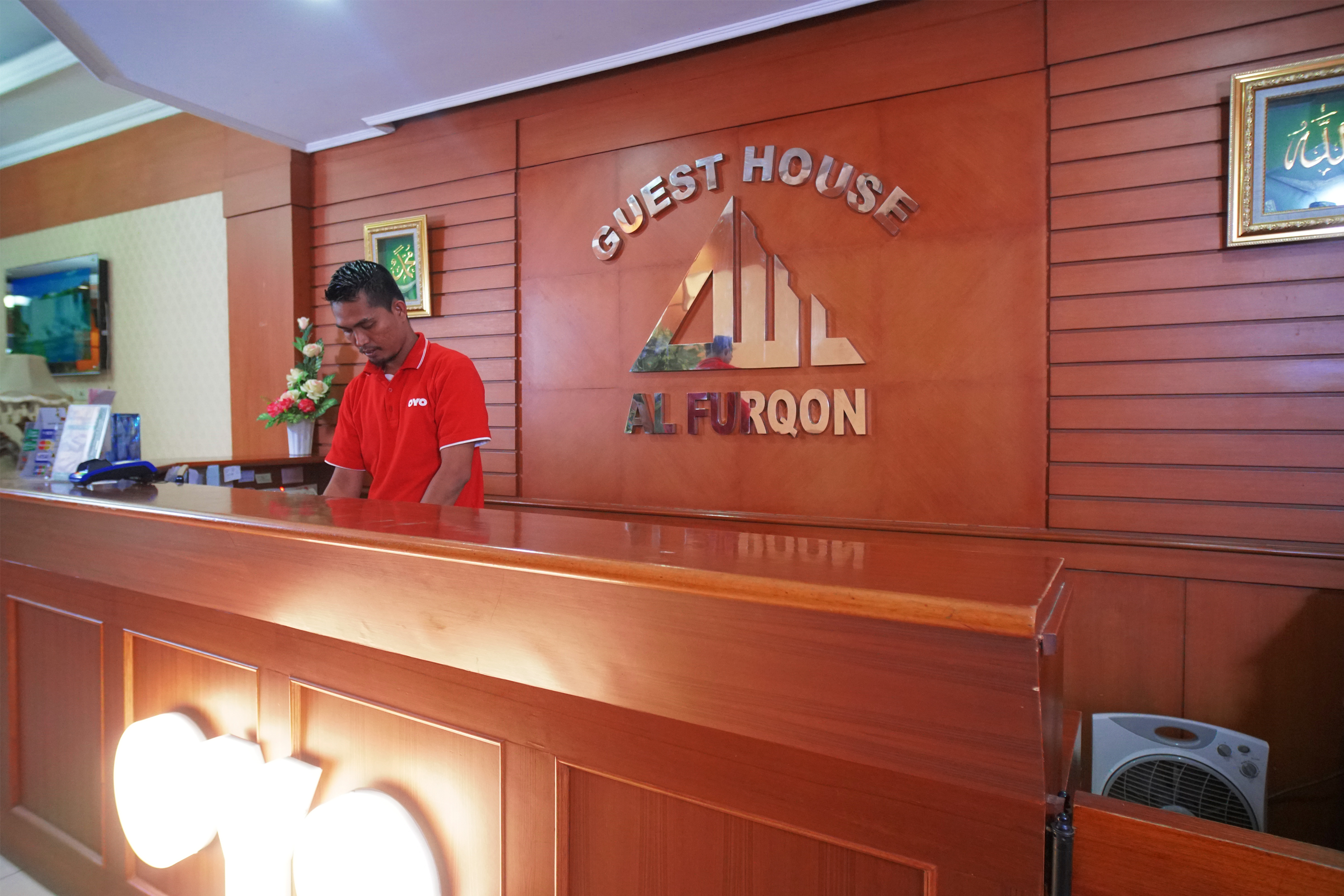 Hotel Al Furqon Syariah by OYO Rooms
