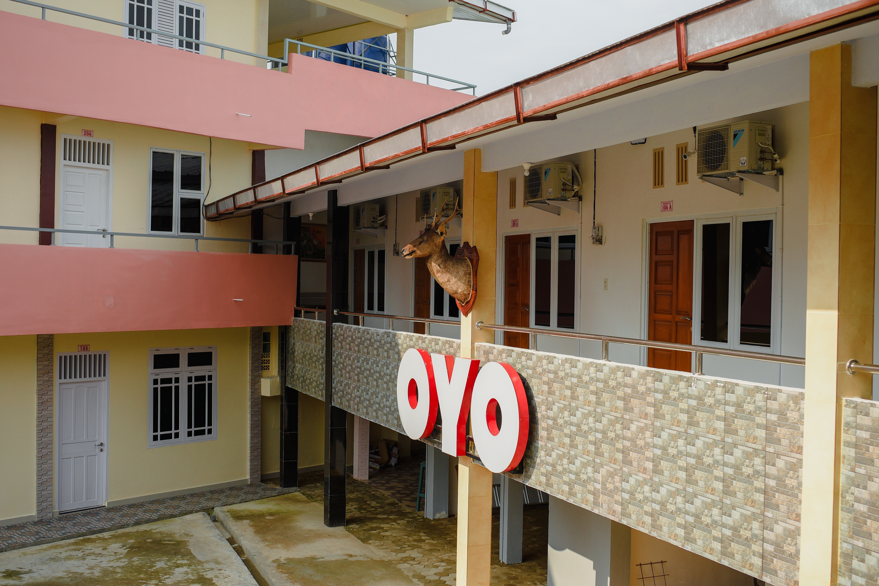 OYO 174 Desilva Bandara