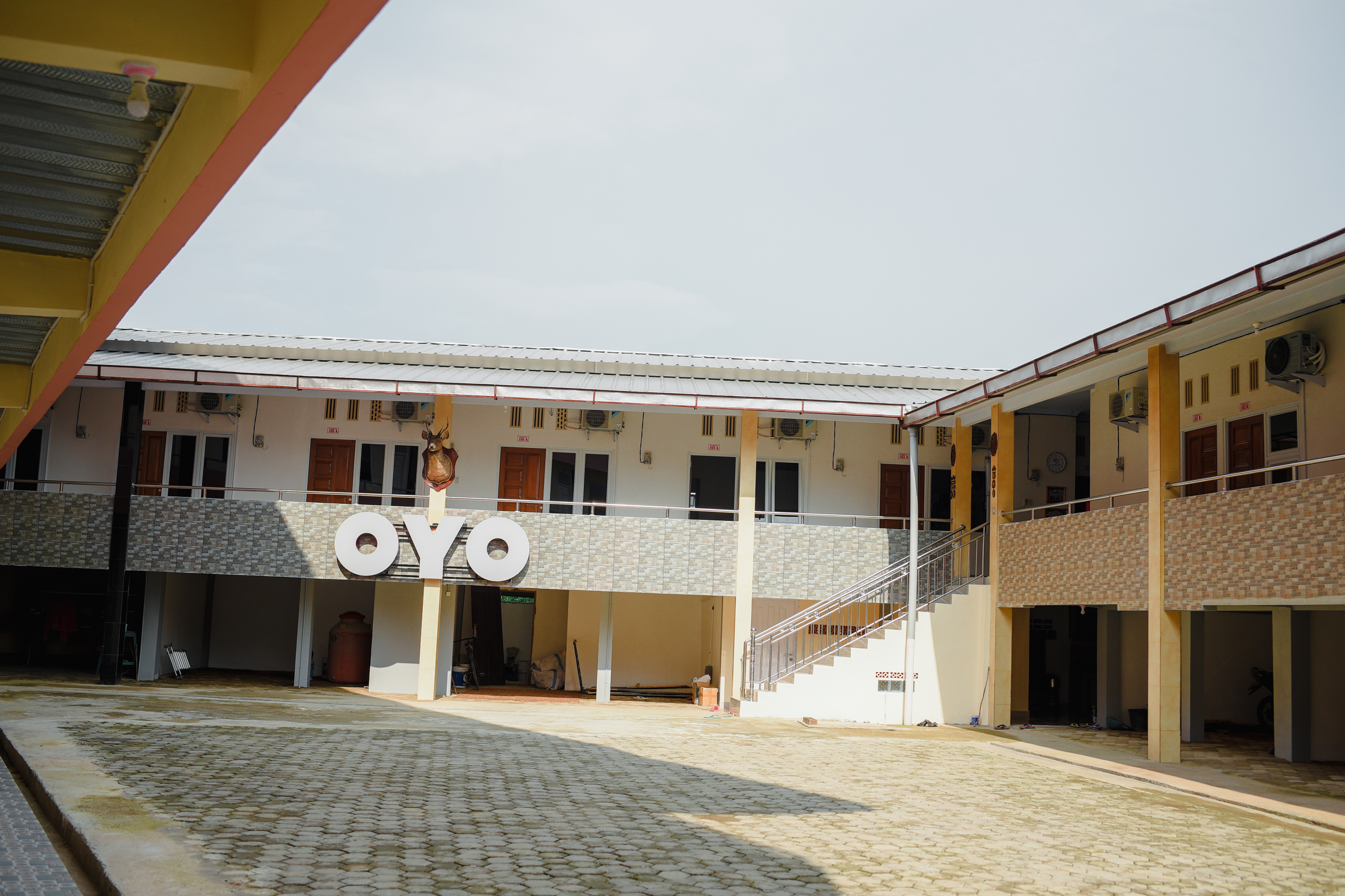 OYO 174 Desilva Bandara