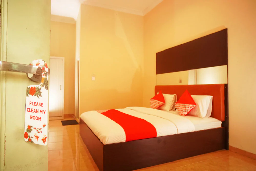 OYO 207 Nugraha Homestay