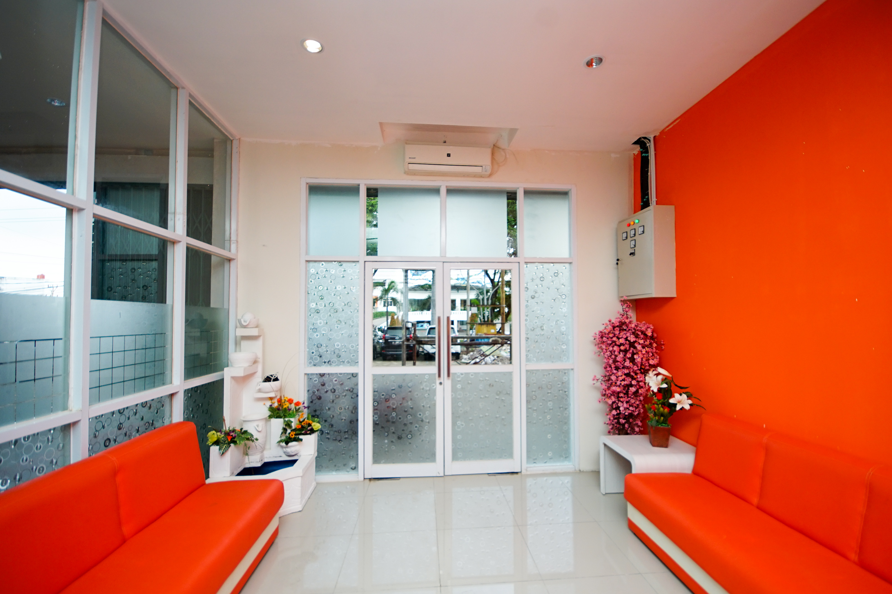 OYO 251 The Maximus Inn Hotel