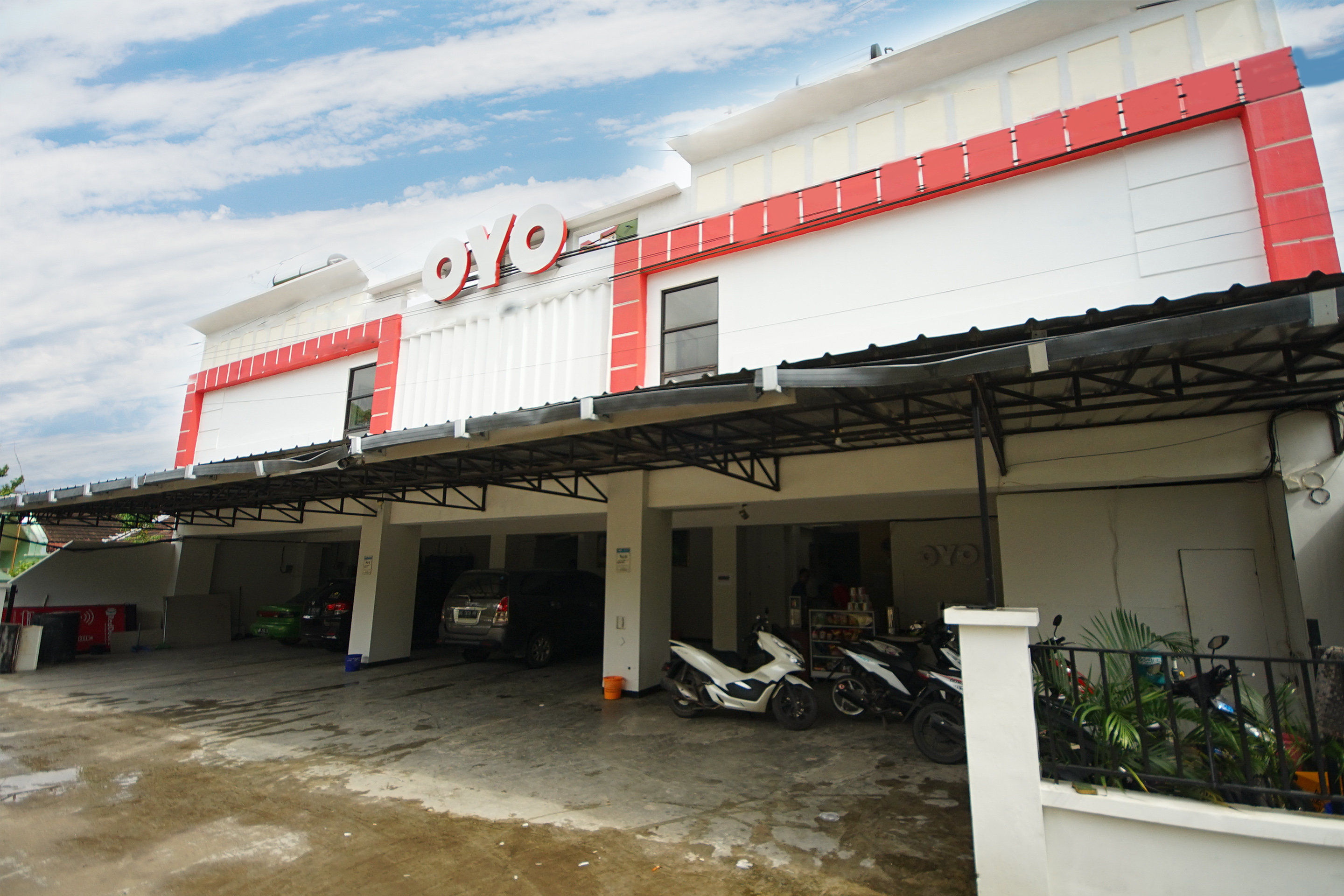 Maleo Residence Palembang I by OYO Rooms
