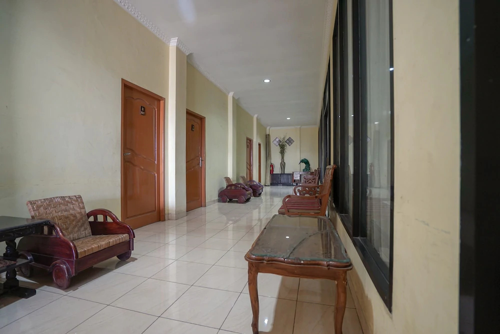 OYO 335 Wisma Empat Lima