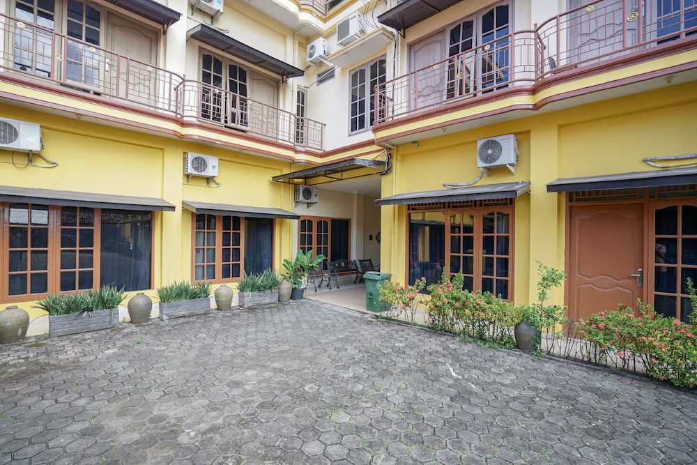 OYO 335 Wisma Empat Lima