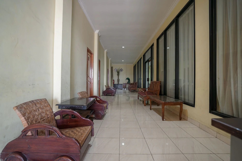 OYO 335 Wisma Empat Lima