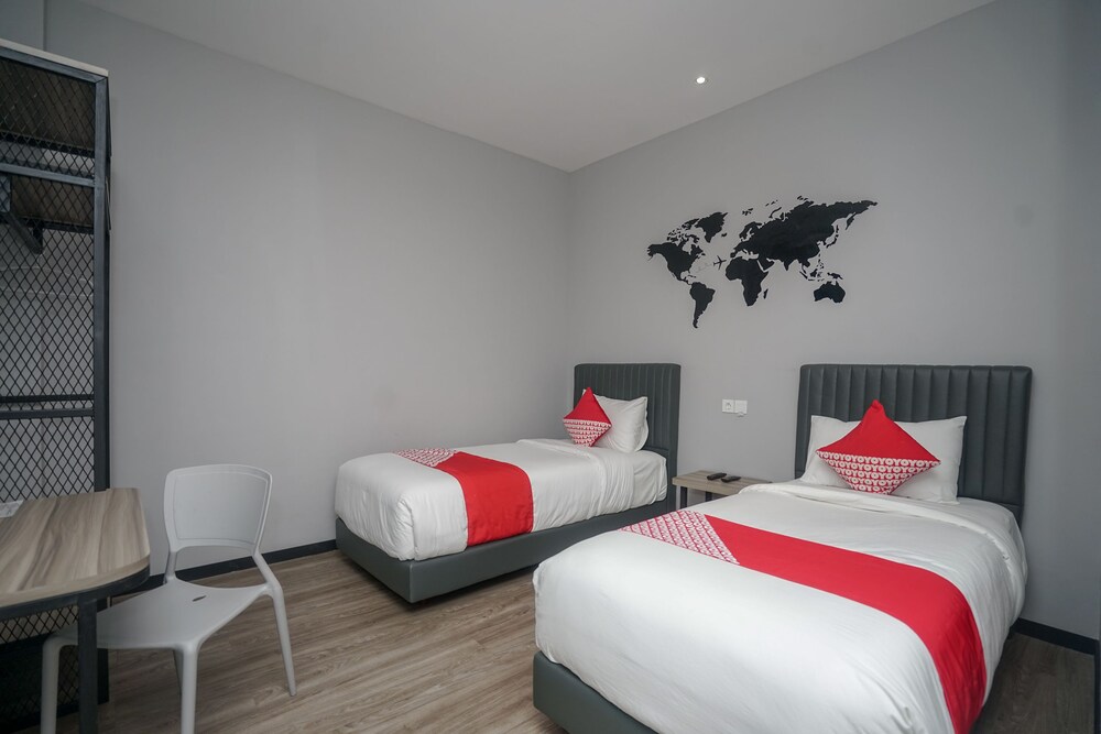 Rajawali Homestay By OYO Rooms