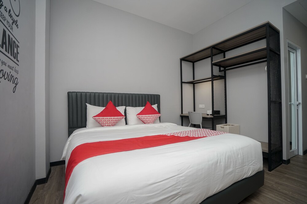 Rajawali Homestay By OYO Rooms