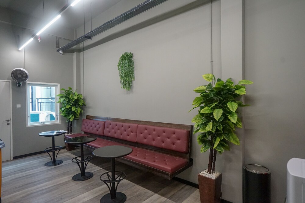 Rajawali Homestay By OYO Rooms