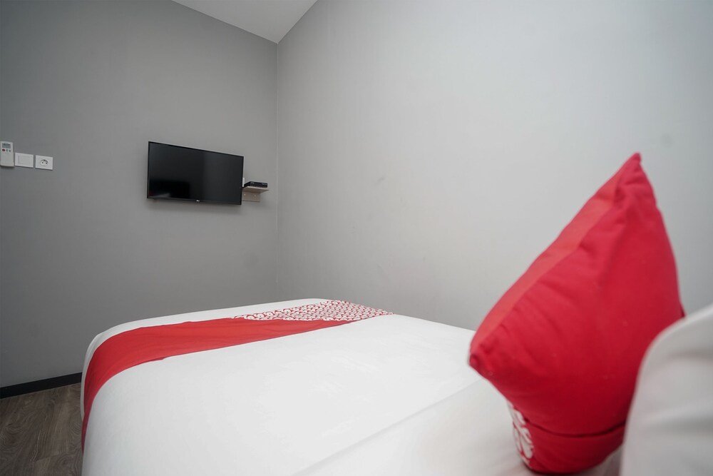 Rajawali Homestay By OYO Rooms