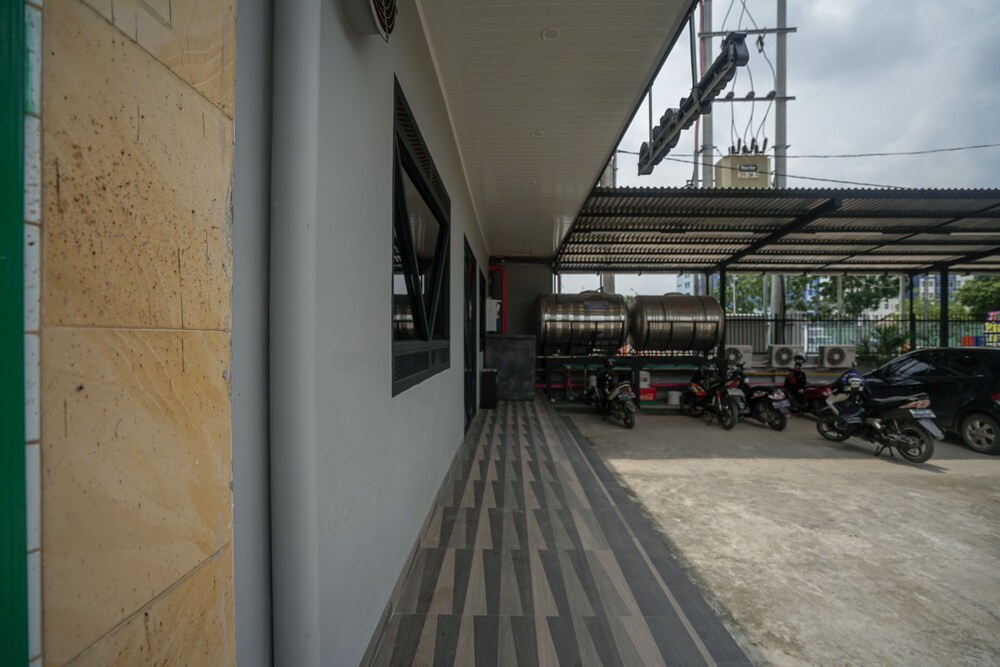 Rajawali Homestay By OYO Rooms