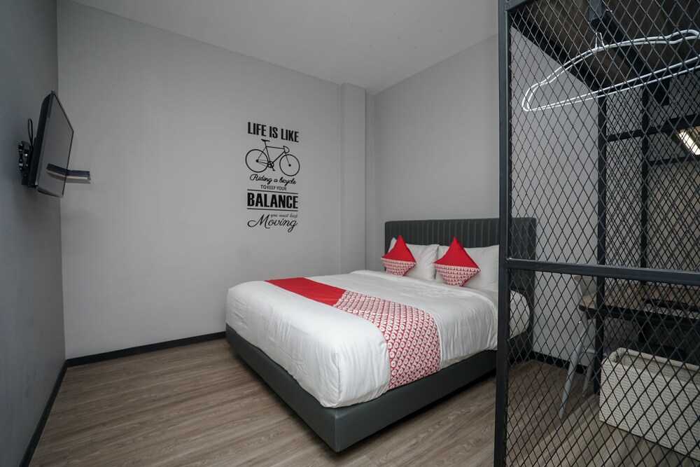 Rajawali Homestay By OYO Rooms