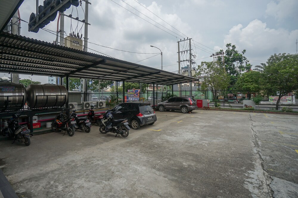 Rajawali Homestay By OYO Rooms