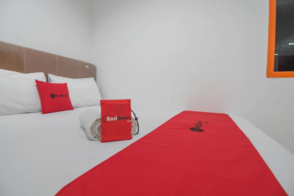 RedDoorz Near Trans Studio Mini Palembang
