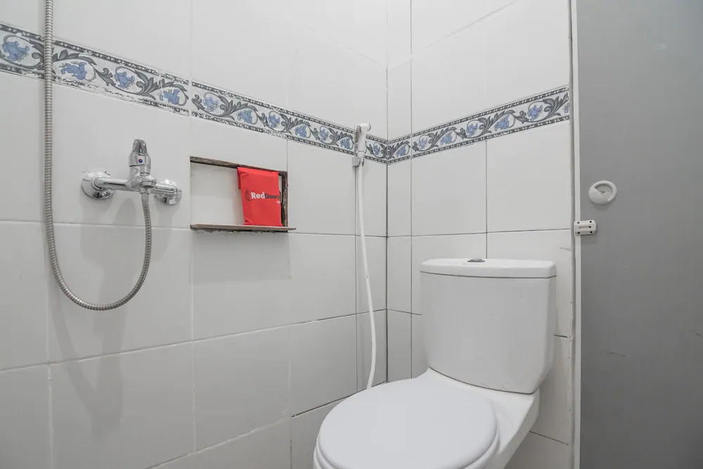 RedDoorz Near Trans Studio Mini Palembang