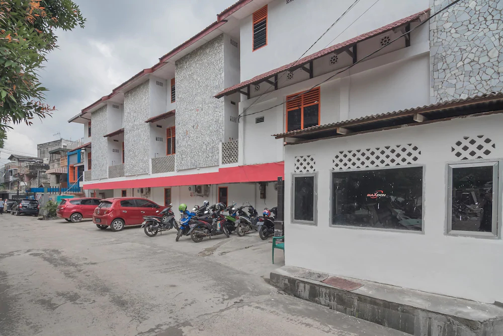 RedDoorz Near Trans Studio Mini Palembang