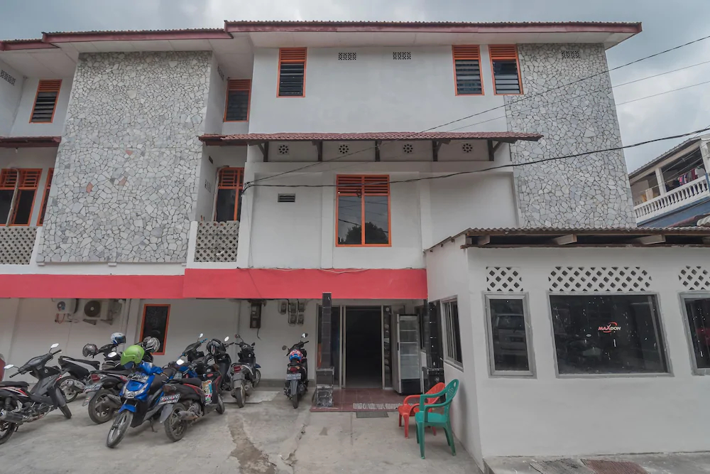 RedDoorz Near Trans Studio Mini Palembang