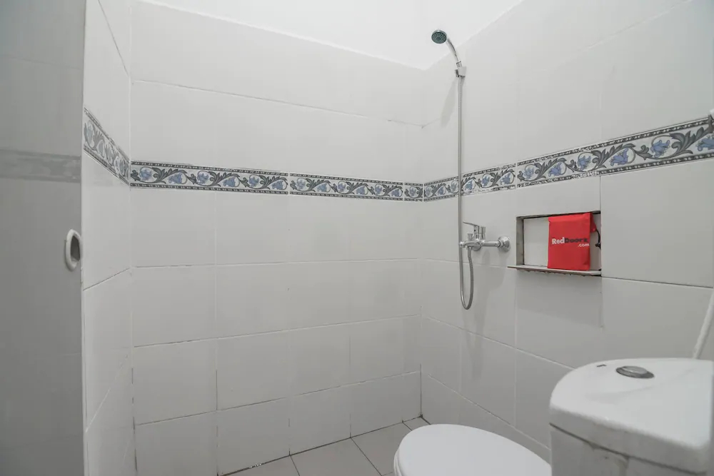 RedDoorz Near Trans Studio Mini Palembang