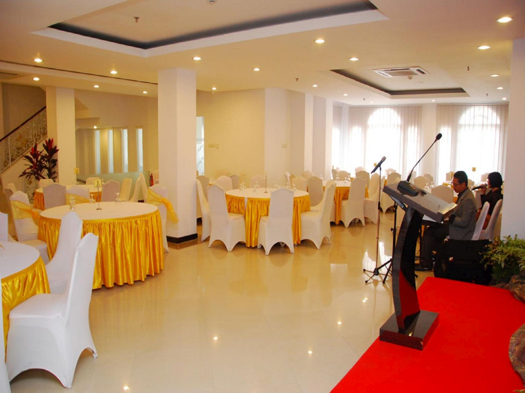 Rio City Hotel