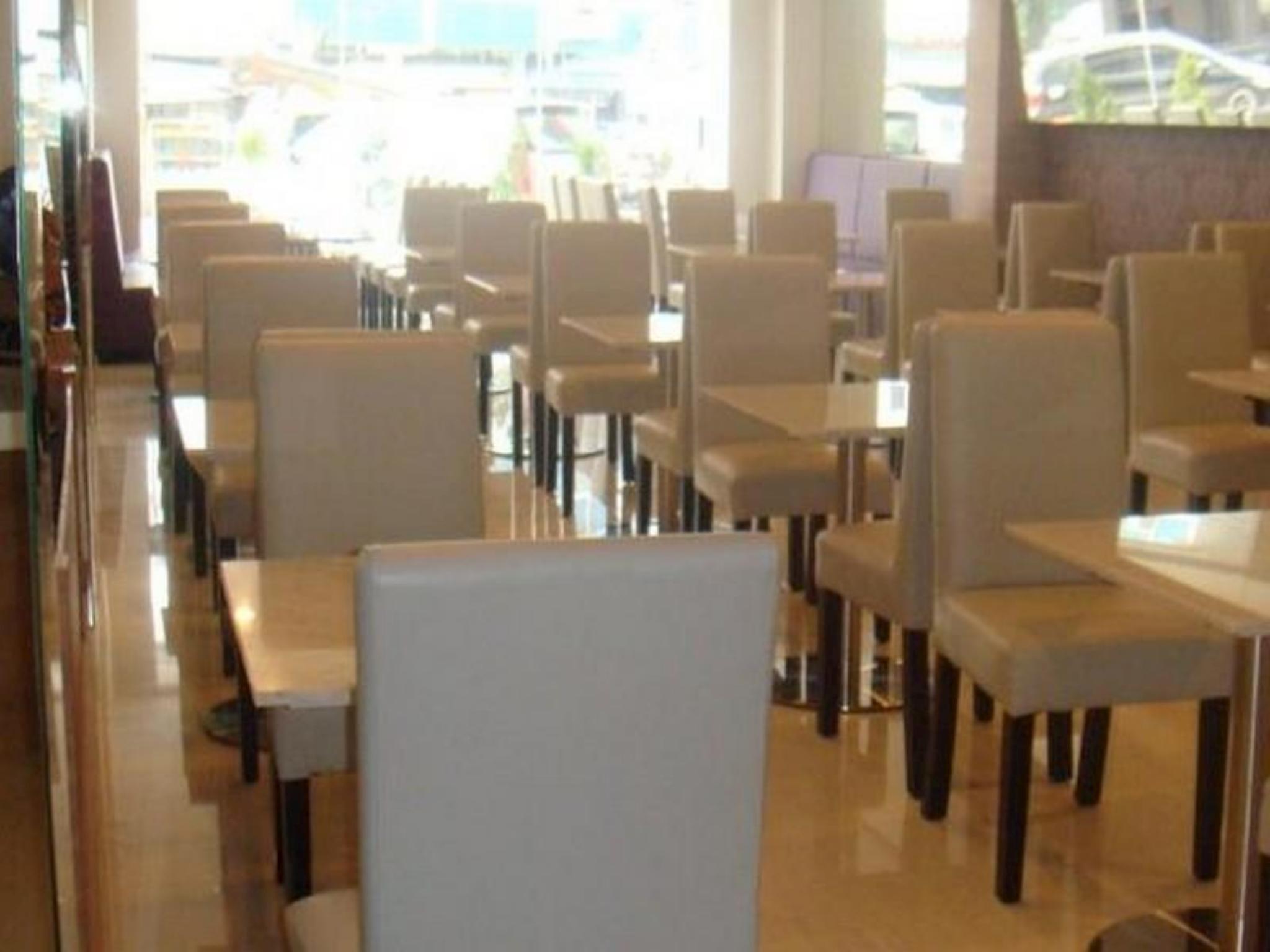 Rio City Hotel