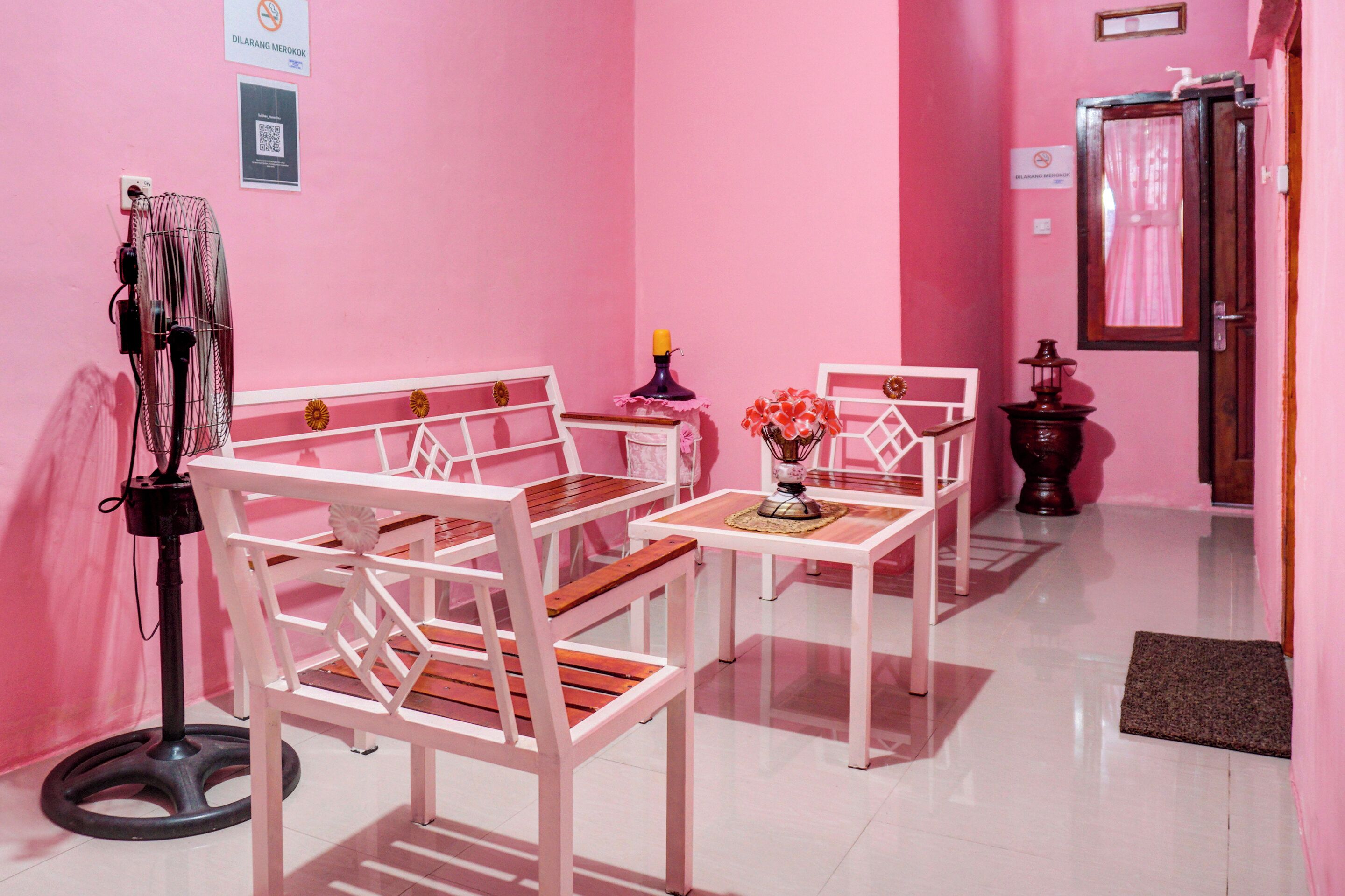 Sulthan Homestay Syariah 3 By OYO