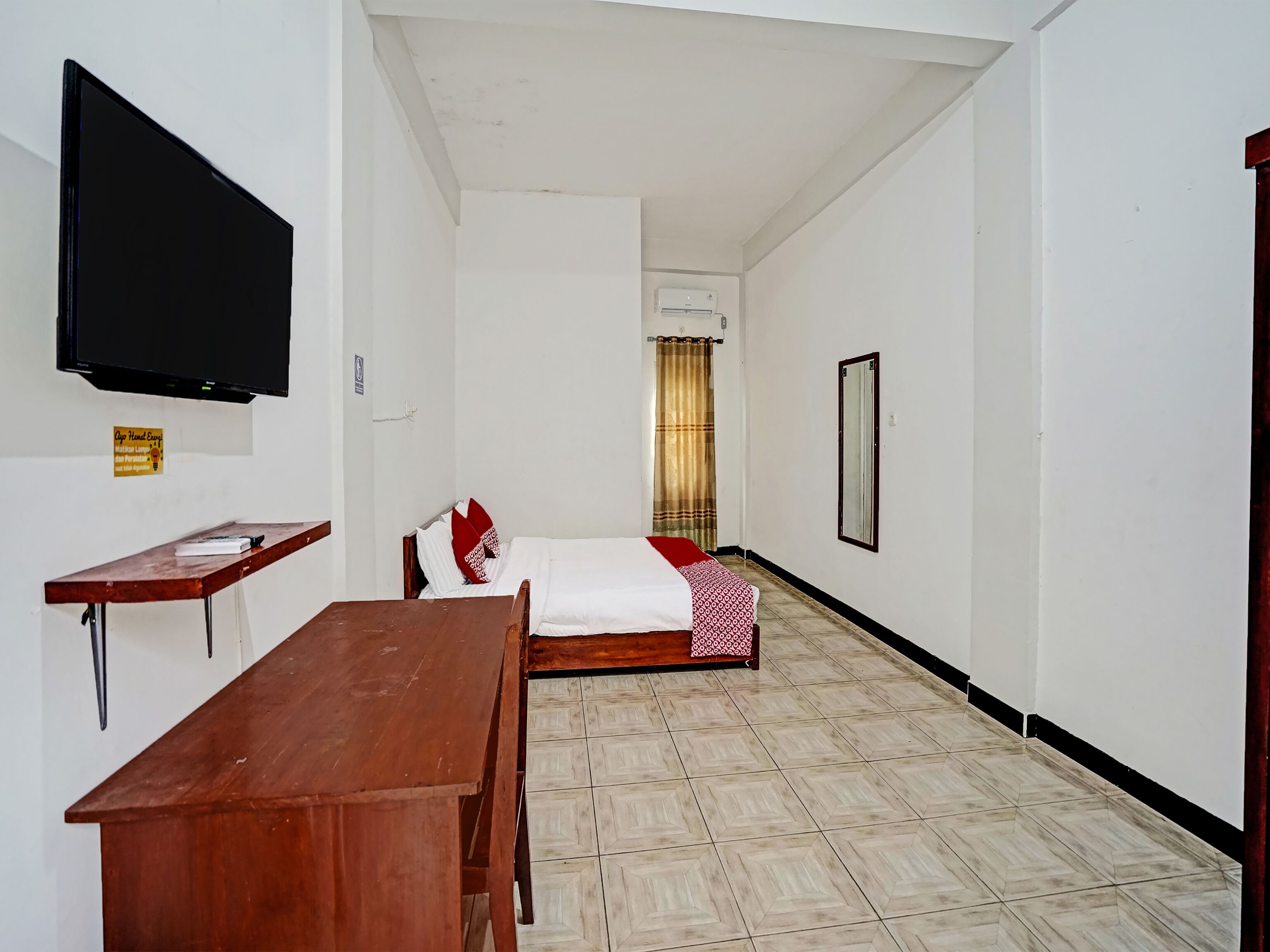 Sweet 17 Kost by OYO