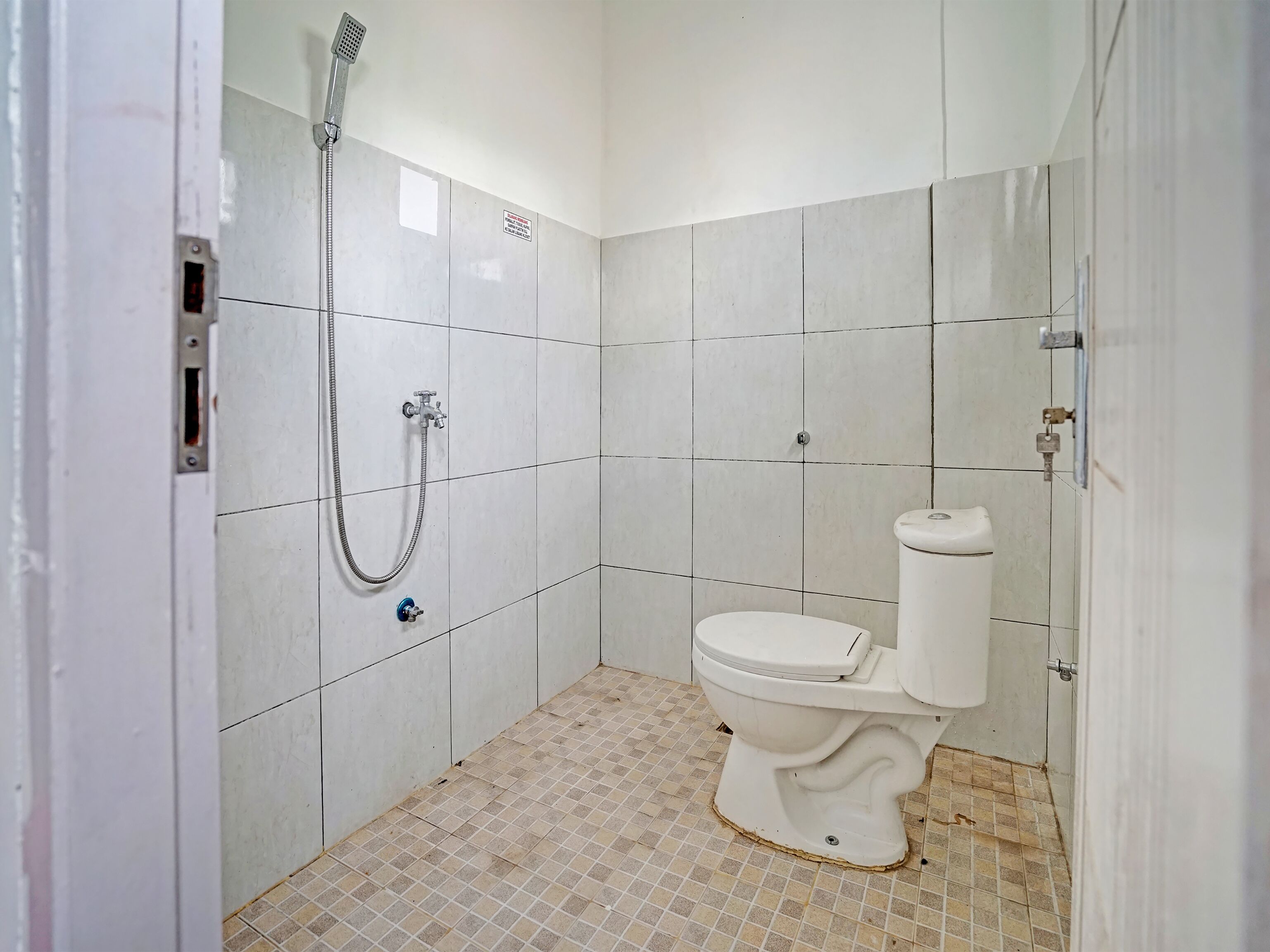 Sweet 17 Kost by OYO