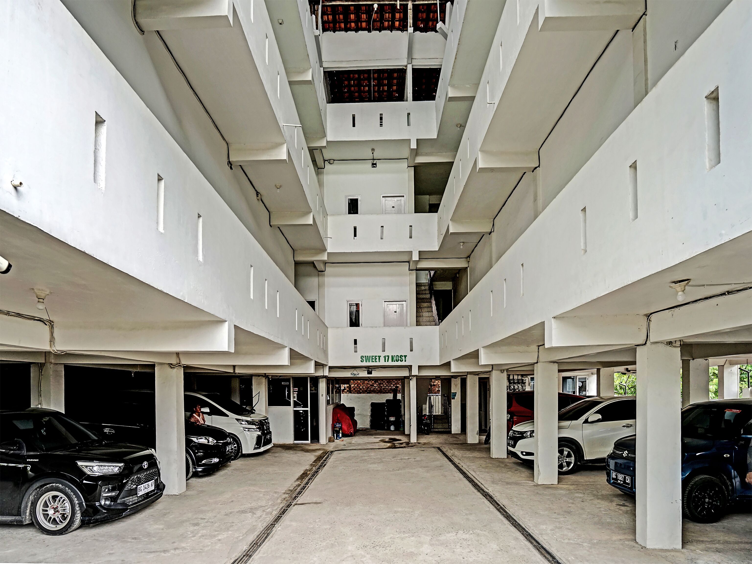 Sweet 17 Kost by OYO
