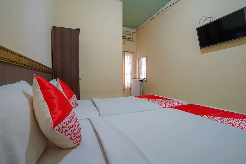 Triantama Kost Syariah by OYO Rooms