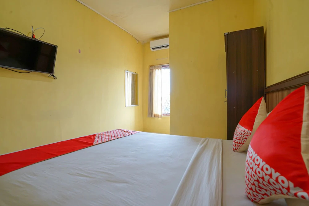 Triantama Kost Syariah by OYO Rooms
