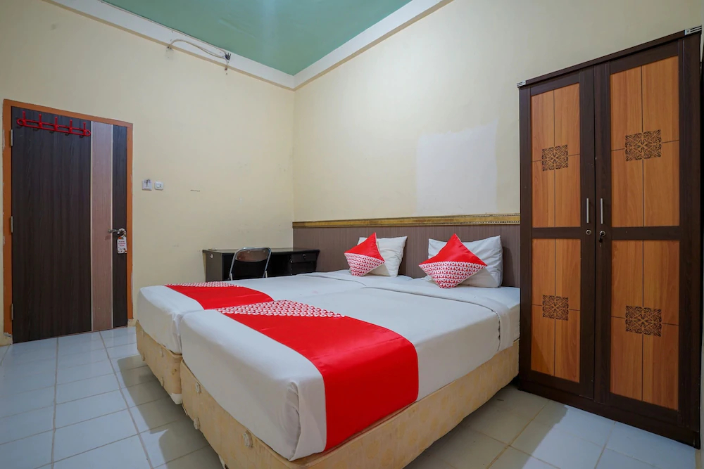 Triantama Kost Syariah by OYO Rooms