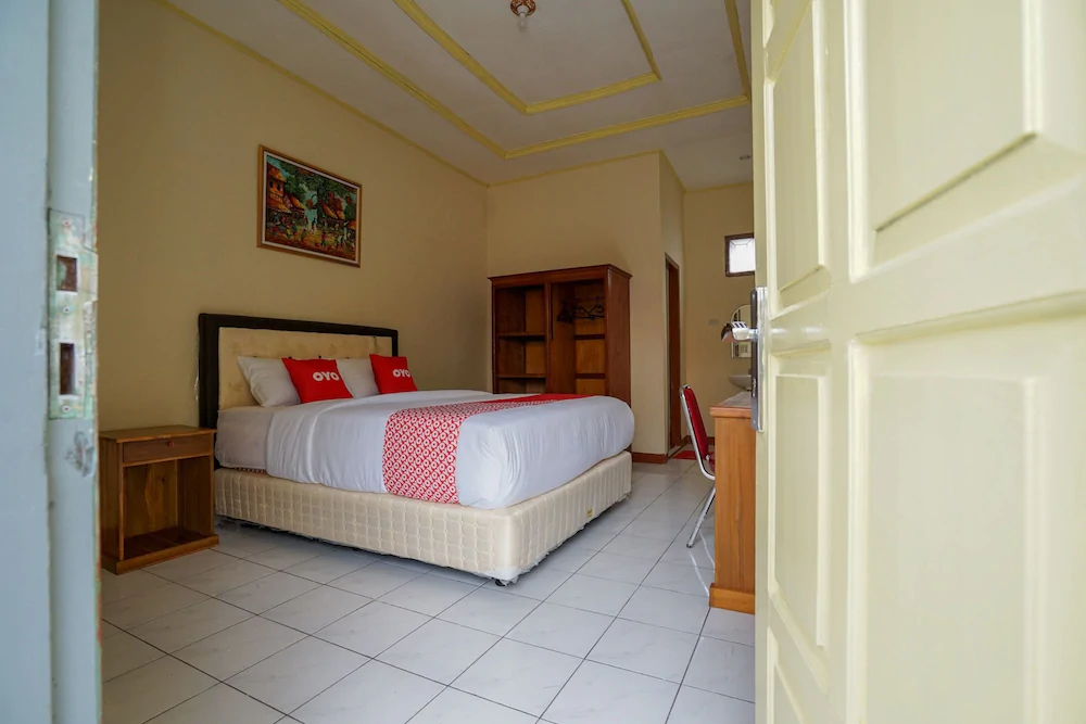 Trikora Indah Residence by OYO Rooms