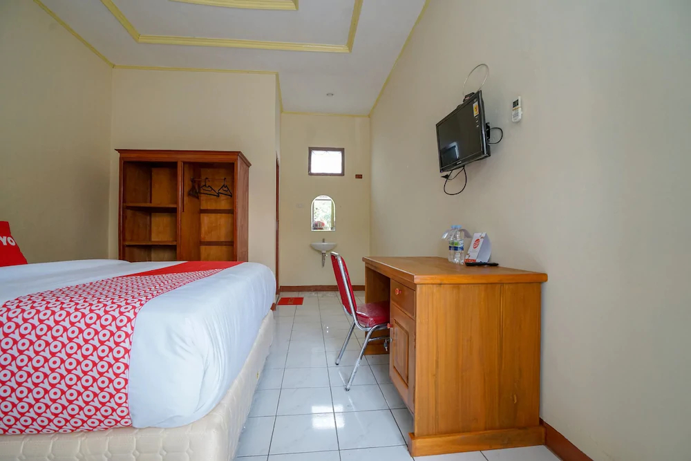 Trikora Indah Residence by OYO Rooms