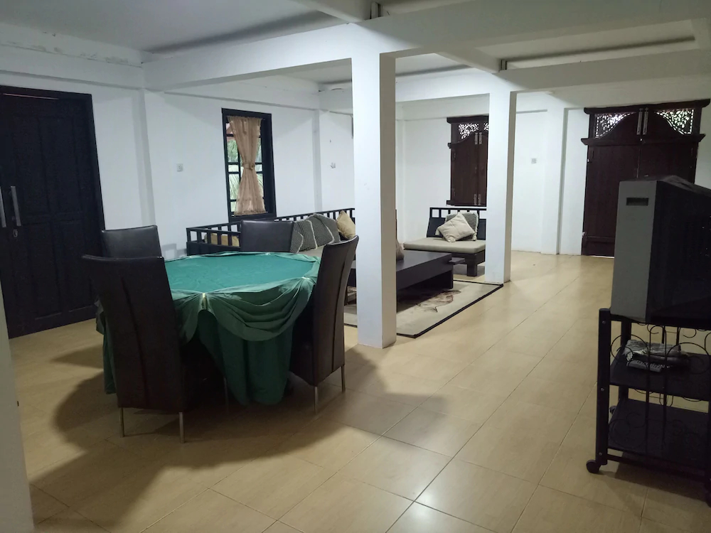 T Rooms Homestay Bandara