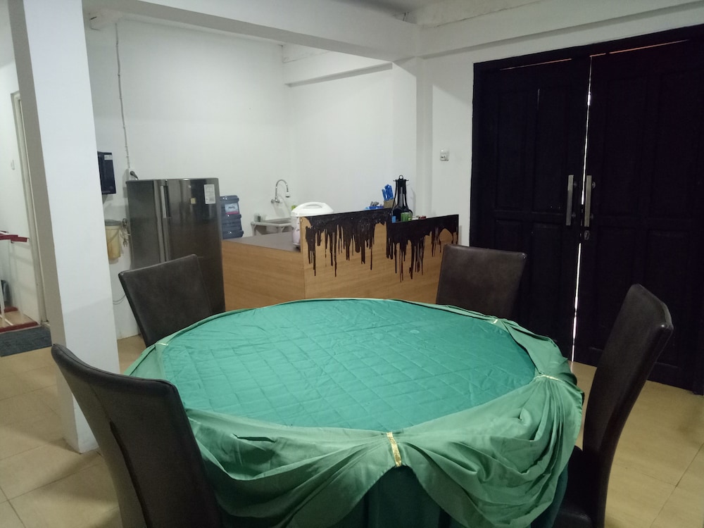 T Rooms Homestay Bandara