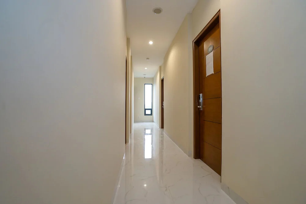 U Xpress Hotel by OYO Rooms