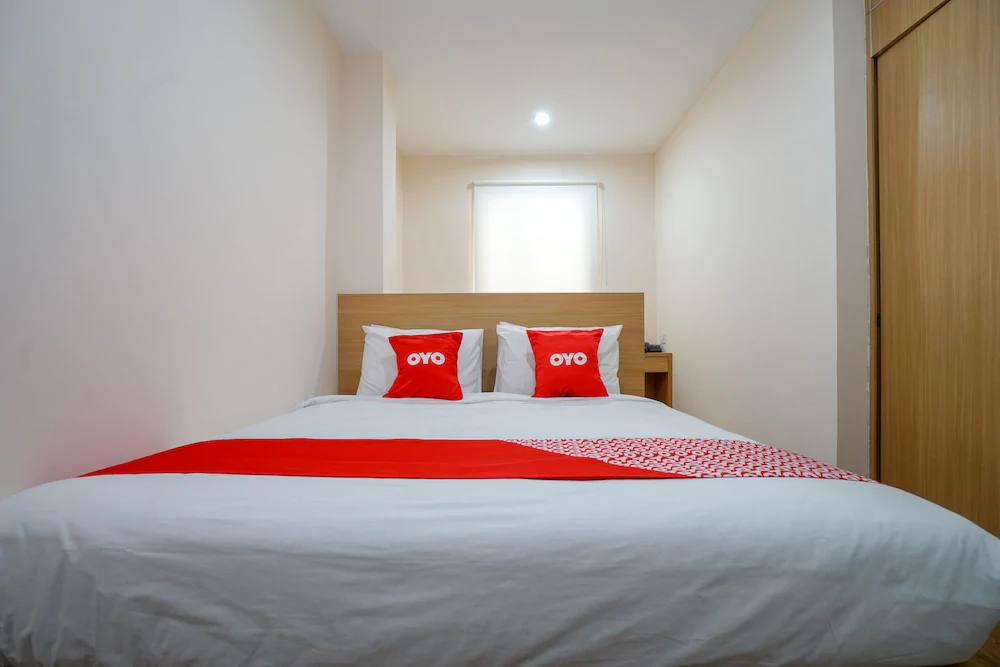U Xpress Hotel by OYO Rooms
