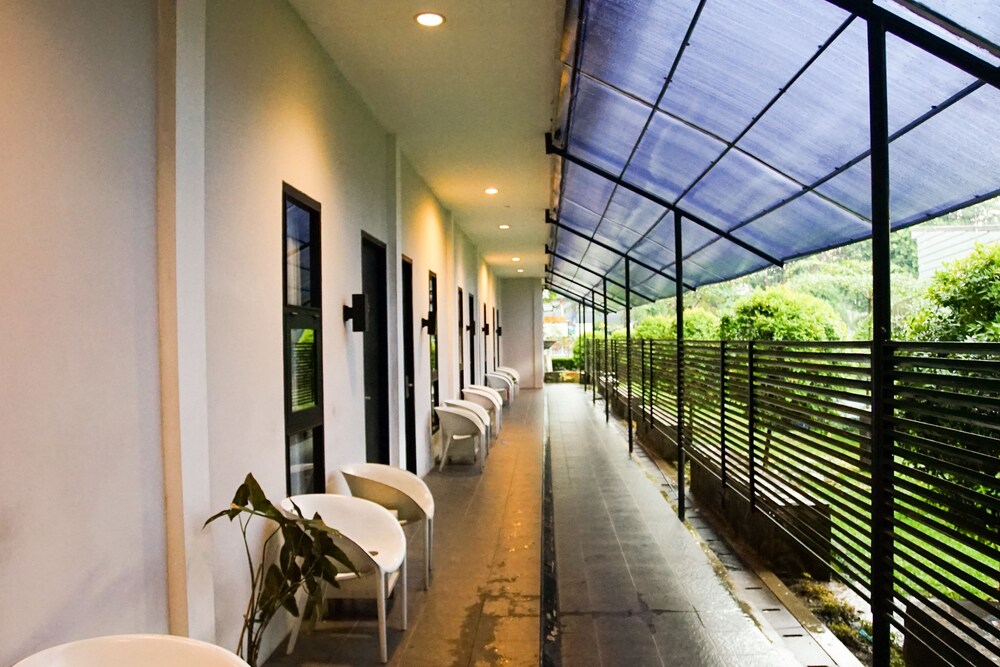 Wisma Grand Kemala by OYO Rooms