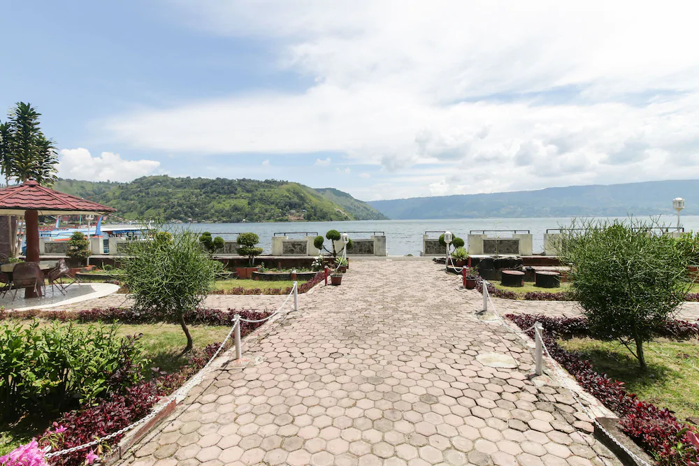 Darma Agung Beach Hotel by Airy Rooms