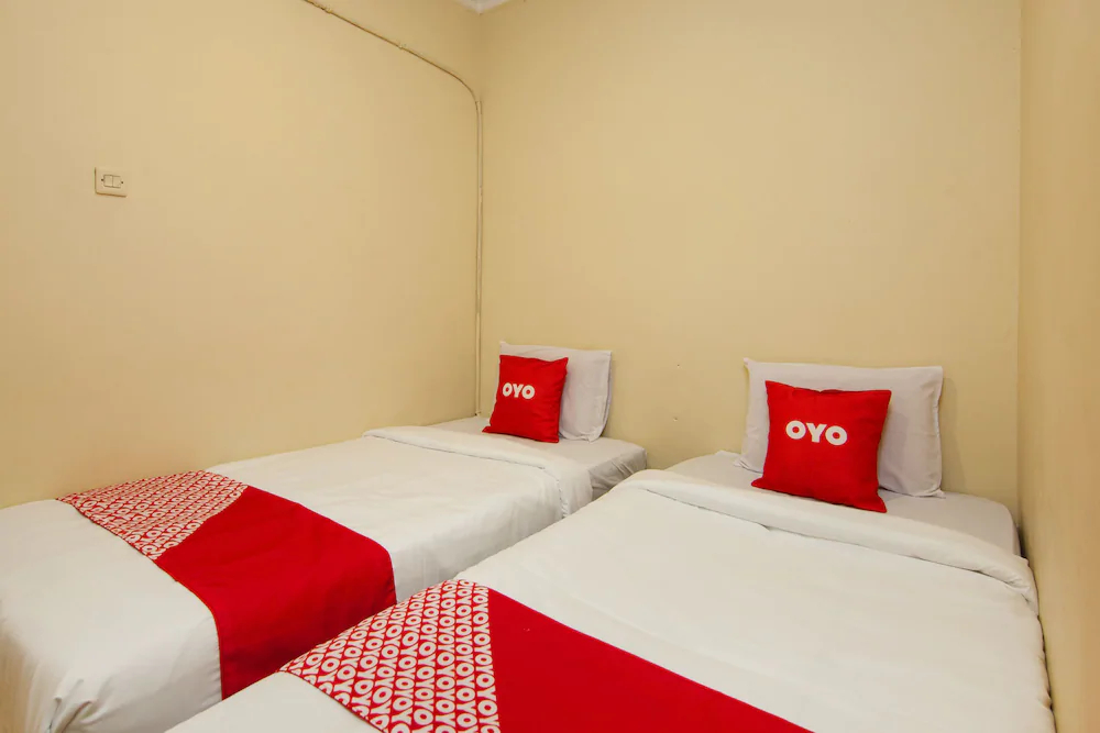 Hotel 211 by OYO Rooms