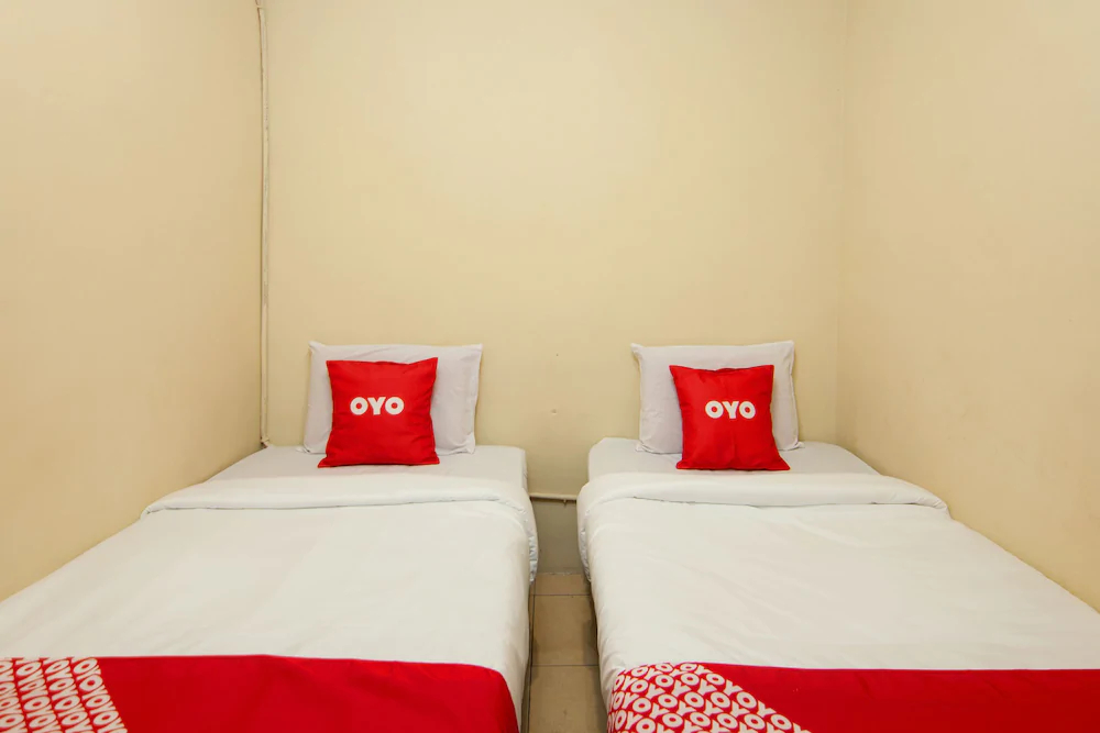 Hotel 211 by OYO Rooms