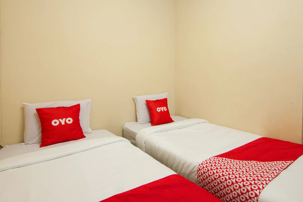 Hotel 211 by OYO Rooms
