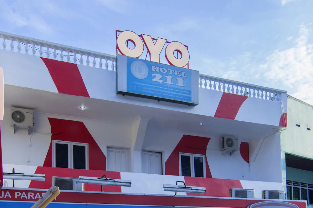 Hotel 211 by OYO Rooms