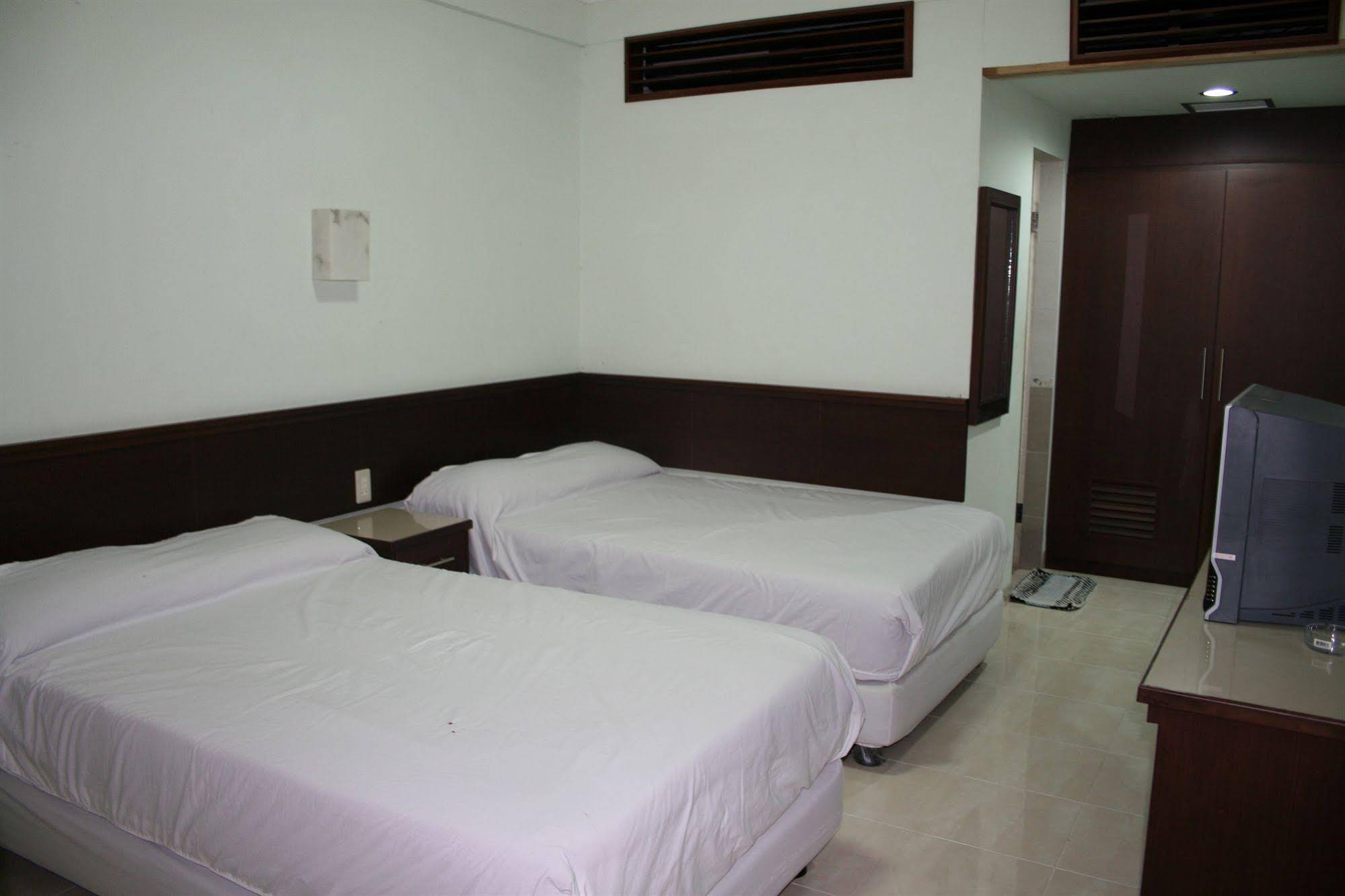 Hotel Pandu Lakeside Parapat