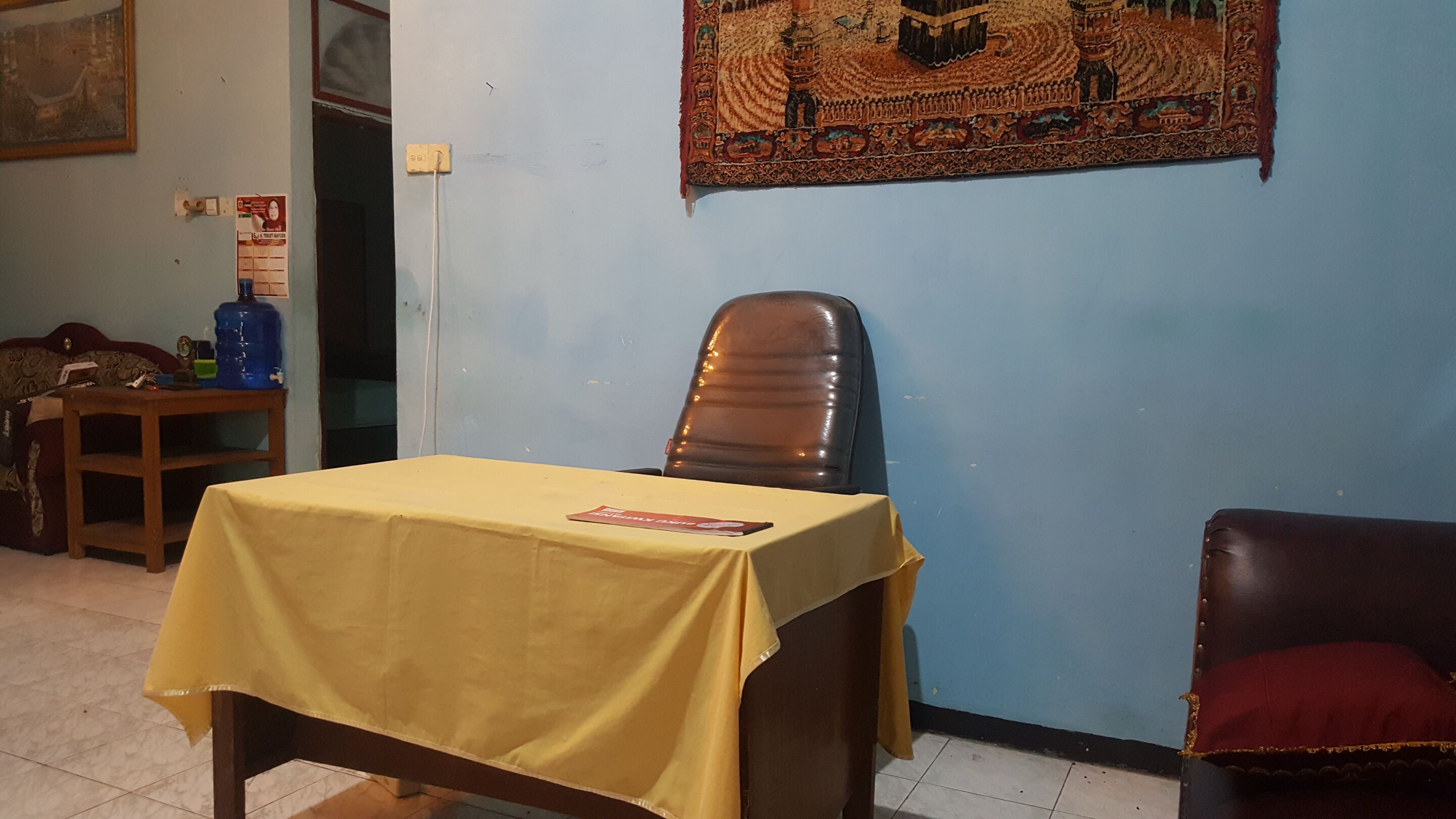 Penginapan Umi Rohana by OYO Rooms